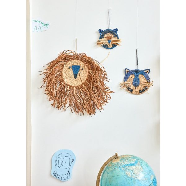 Rice Raffia Animal Wall Decor I Brown - Large For Sale